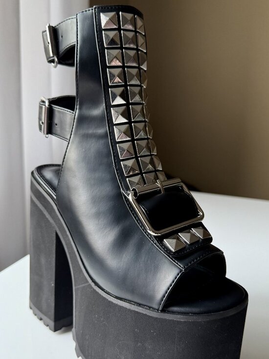 Charla Tedrick Shoes - Charla Tedrick - VIP Platform Black Studded Edition